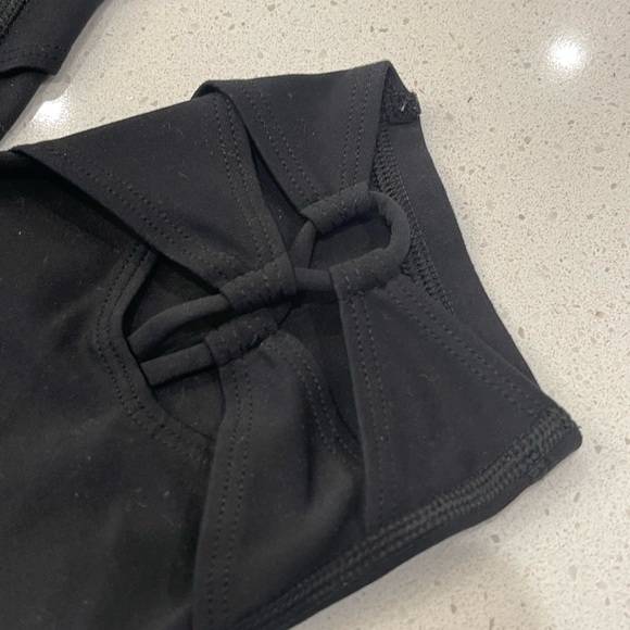 All In Motion Contour Flex Lace Up Leggings - Picture 8 of 8